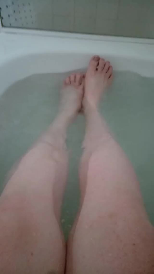 Splish splash feet