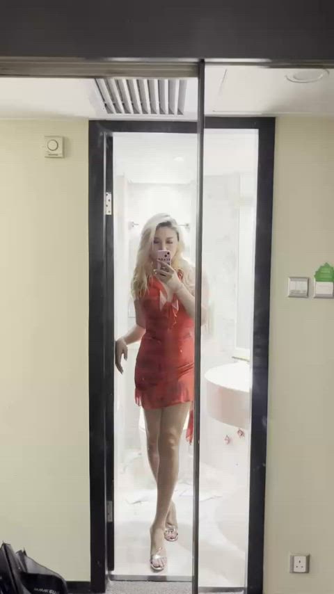 asian blonde chinese clothed cute dress mirror pretty selfie solo clip
