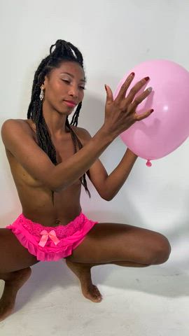 balloons ebony facial public tits clip