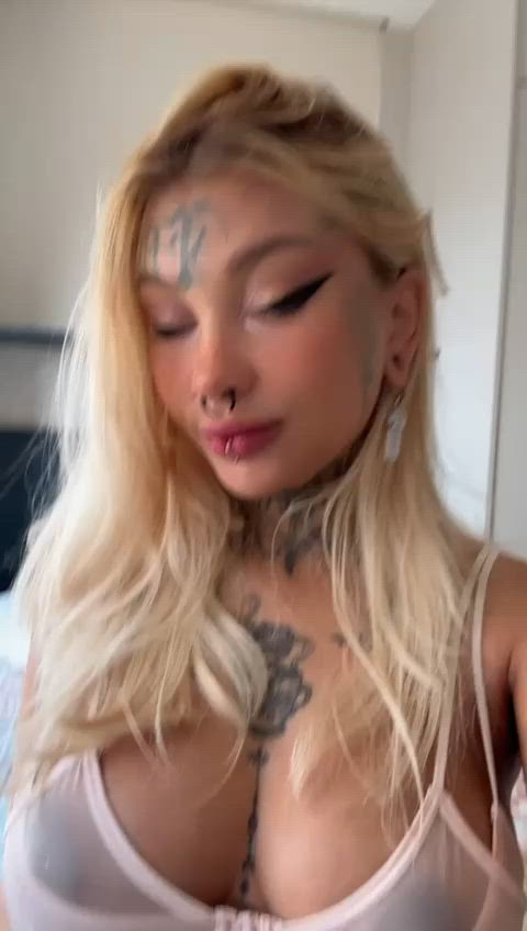 beautiful big tits blonde boobs tattoo tattooed tits clip