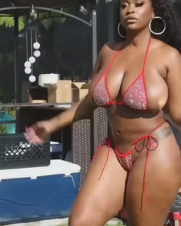 Big Ass Big Tits Watching clip