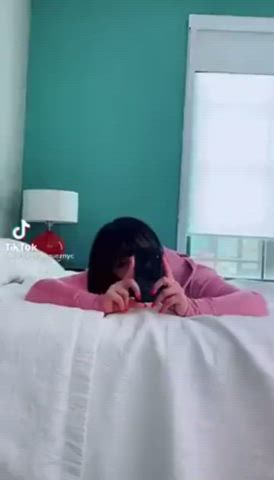 Big Ass Twerking Asian clip