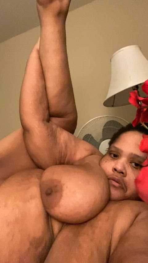 Rule 1: SLUT OUT THIS MOMMY BBW!!! >:'P