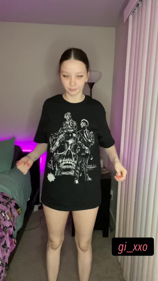 do you like tik tok vids ( free album in the comments )