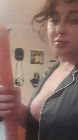 deepthroat dildo solo clip