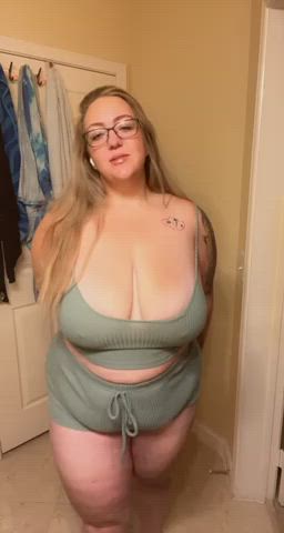 bbbw bbw chubby nsfw natural tits clip