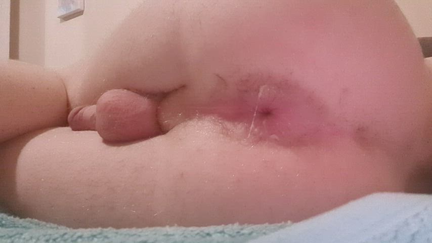 Feeling cum leaking out is the best ?