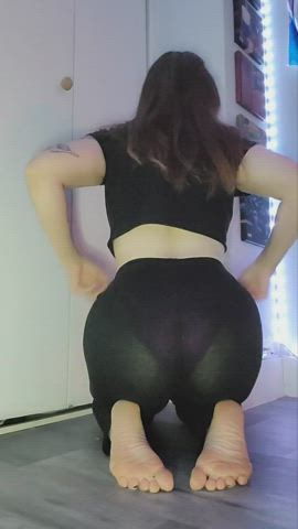 Does my Ass look Fuckable?