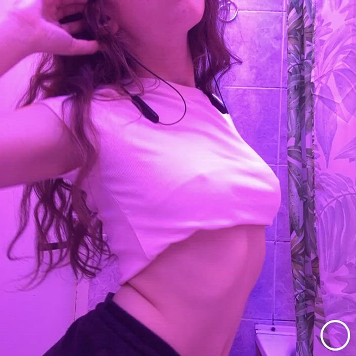 [F18] Subscribe to FreeOF and say 101 to get a gift✨