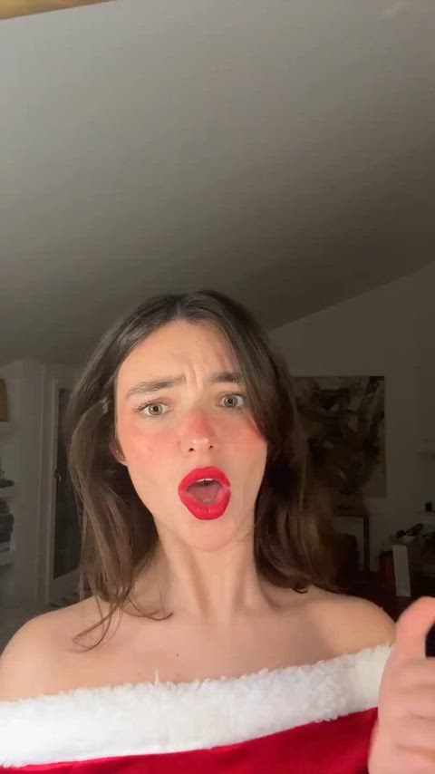 brunette busty christmas italian lipstick russian sfw clip