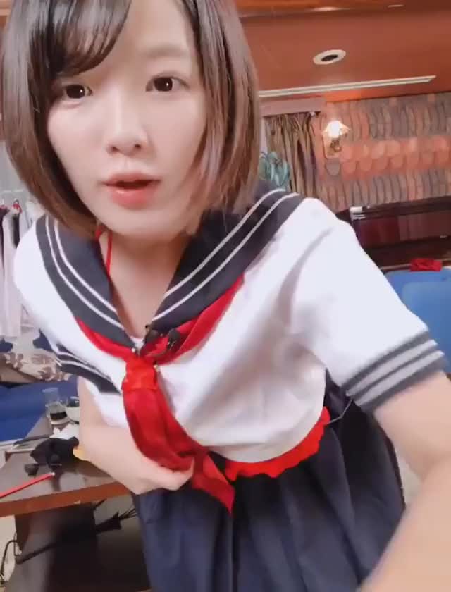 Jun Amaki Schoolgirl