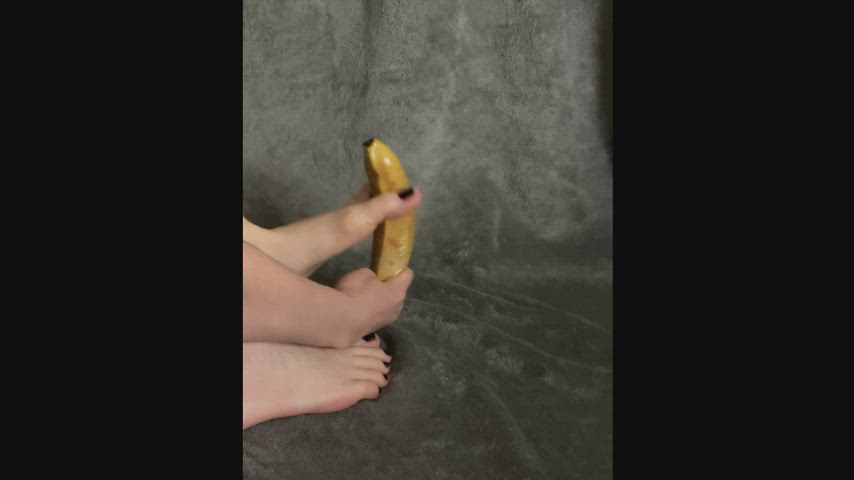 amateur cum on feet dildo feet feet fetish handjob homemade masturbating onlyfans