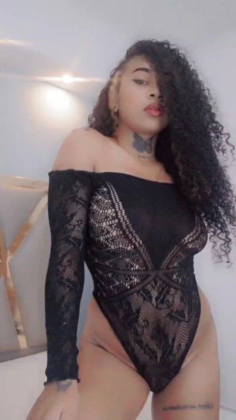 curly hair ebony latina lingerie milf sensual clip