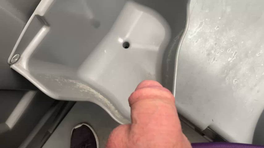Pissing on cam makes me hard