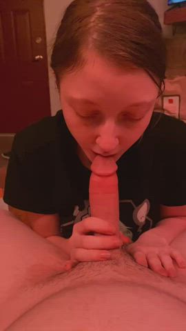 Bi girl gives her roommate her first blow job
