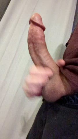 Stroking my big cock to start Thursday