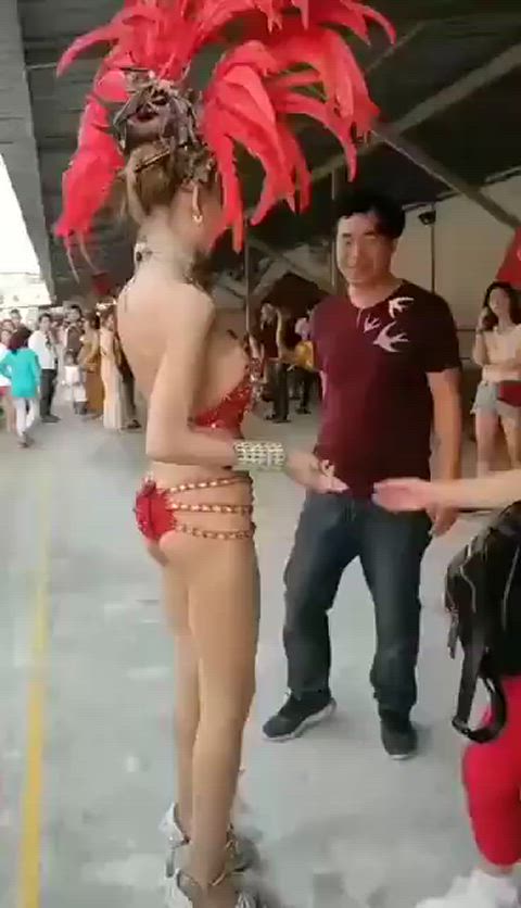 amateur big tits caught exhibitionism exhibitionist groping outdoor public voyeur