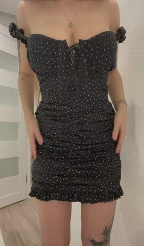 Am I better with or without dress? ;)