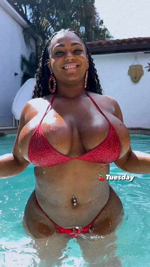 big tits boobs homemade milf natural tits thick tiktok clip