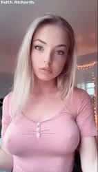 Big Tits Blonde Cam Smile Webcam clip