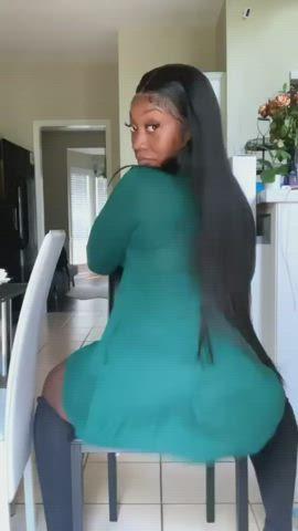 Booty Bouncing Ebony clip