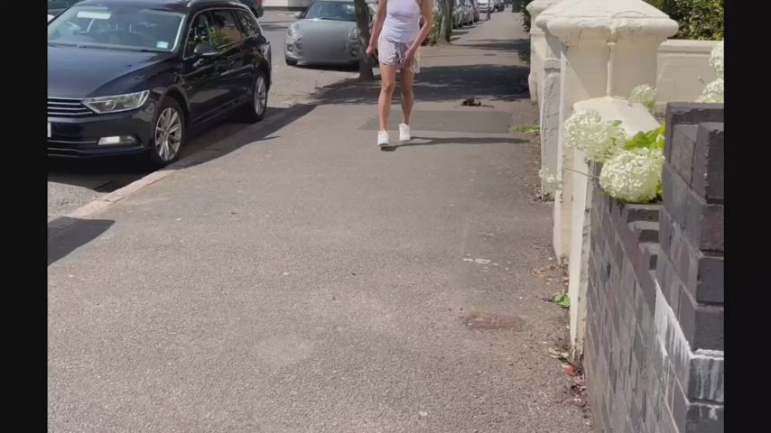 Desi Exhibitionist Flashing Public Punjabi Tits Upskirt clip