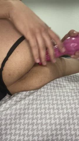 I loveeee this dildo 😌😩 hi to those who sort by new 🥺