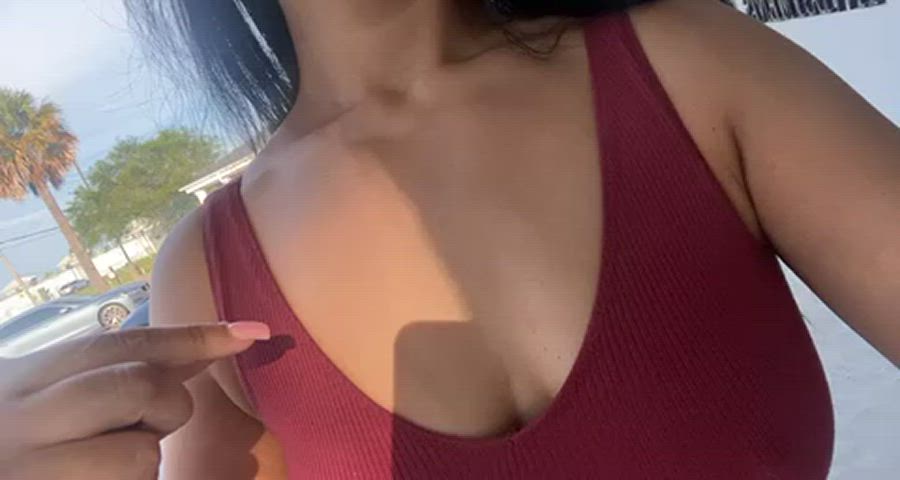 boobs brunette flashing latina milf natural tits nipples outdoor public clip