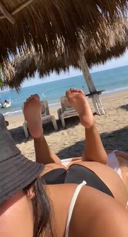 Ass, beach and feet what’s better?