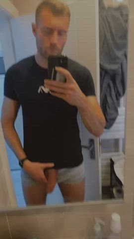 Like 6ft7 blond guys? ? Check the link in my bio for sexy vids ??