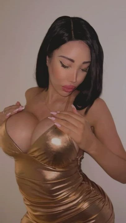 Do you like my shiny golden bimbo dress?