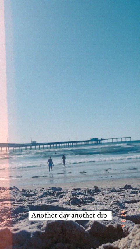 More thong booty at the beach