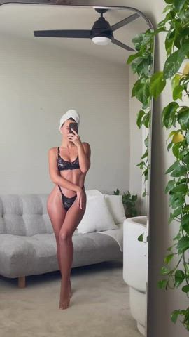 erotic goddess lingerie model selfie tanned clip