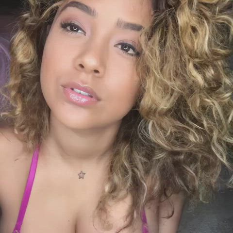 Big Tits Boobs Bra Curly Hair Latina clip