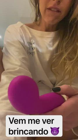 blonde brazilian toy clip