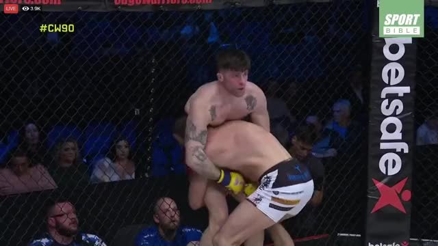 Bobby Palette with a nice arm triangle chock at the Cage Warrior 90 prelims