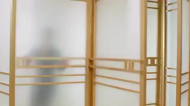 Priyanka Chopra clip