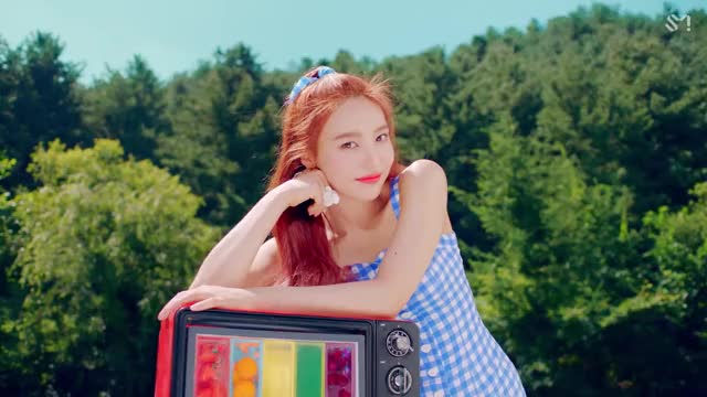 Red Velvet 레드벨벳 'Power Up' MV