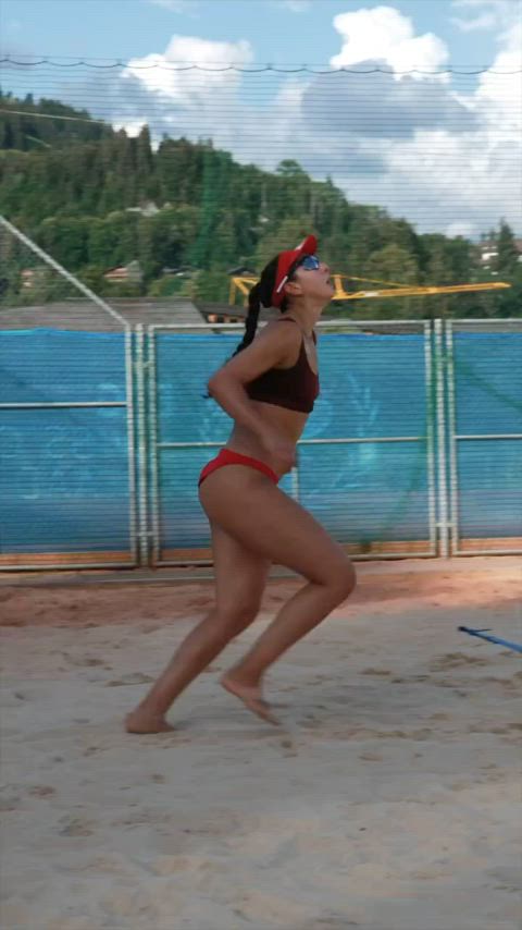 Melissa Humana-Paredes - Canadian beach volleyball player