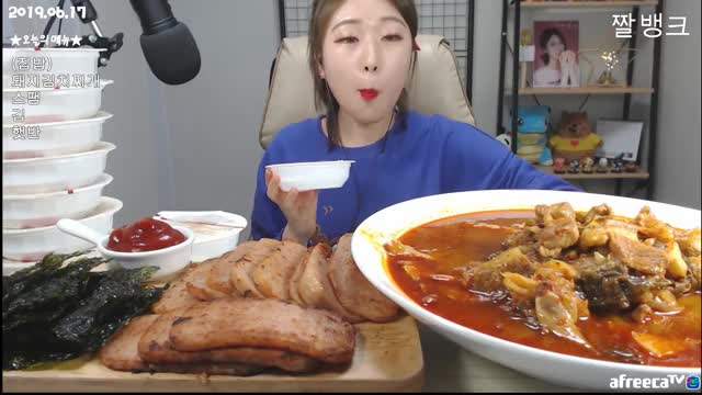 아미아미_집밥!!김치찌개,스팸,김+210g햇반 밥최몇?? -2