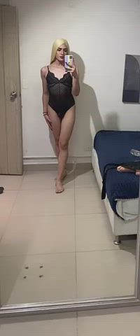 Come and dances https://chaturbate.com/lian_karther/