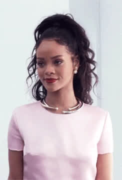 celebrity rihanna smile clip