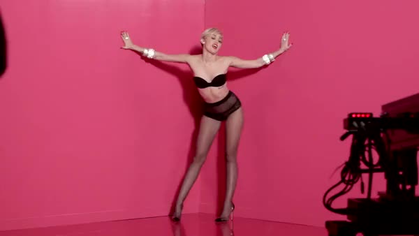 Blonde High Heels Miley Cyrus clip