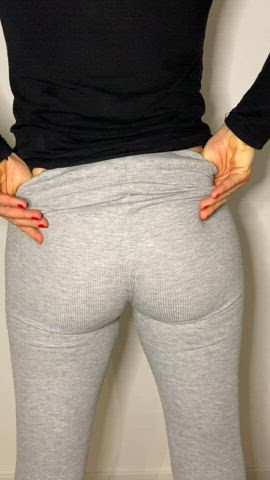 Gray cotton leggings