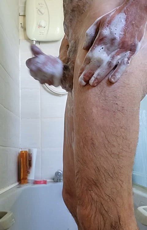 [46] soapy and wet.. anyone wanna join me :)