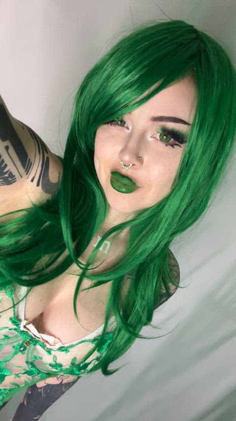 amateur ass cosplay costume cute green eyes onlyfans petite teen green hair girls-with-neon-hair