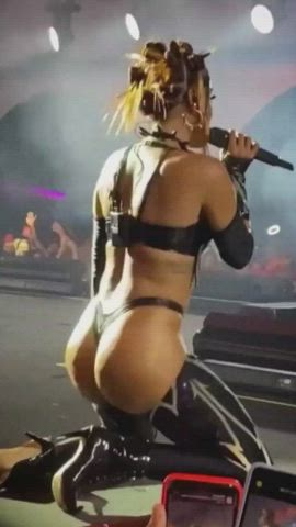 Anitta Brazilian Bubble Butt Celebrity Tease clip