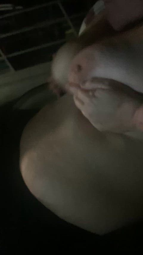 bbw public tits clip