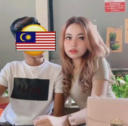 Cuckold Foursome Malaysian Wife clip