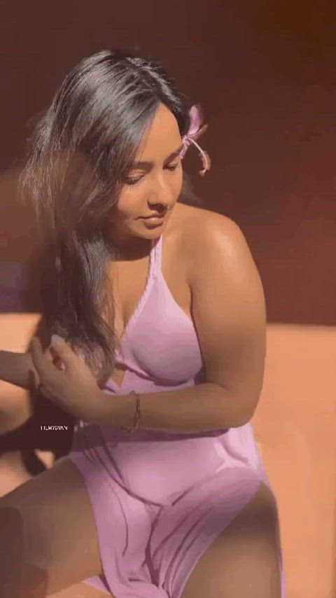 boobs celebrity cleavage desi indian tits clip
